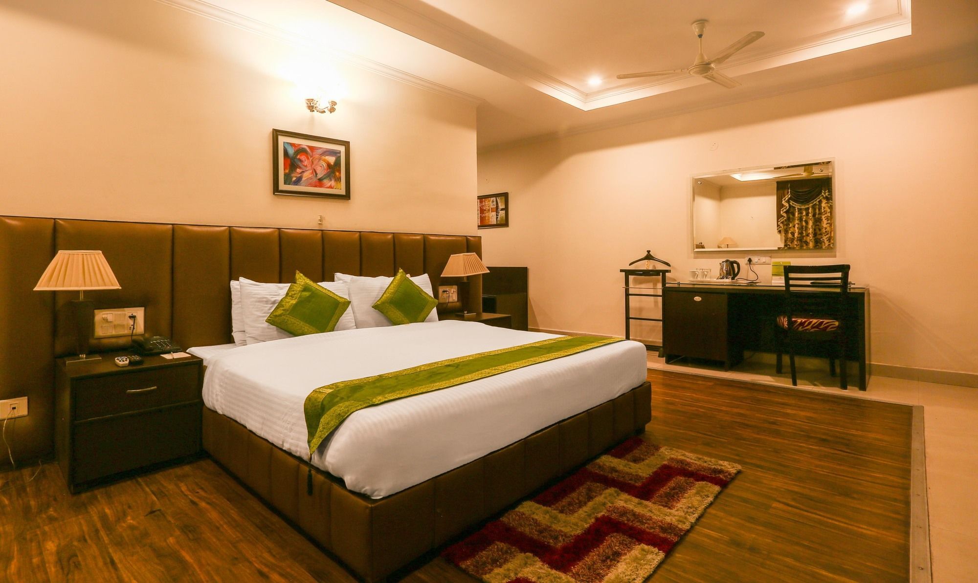 Treebo Trend Gk Conifer Hotell Dharamshala Eksteriør bilde